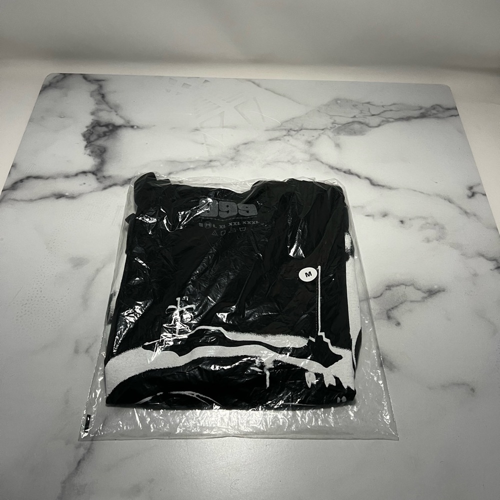 Lost Legends 999 TEE